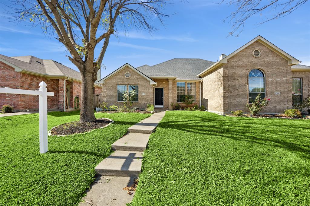 1747 Preston On The Lake Boulevard — photo
