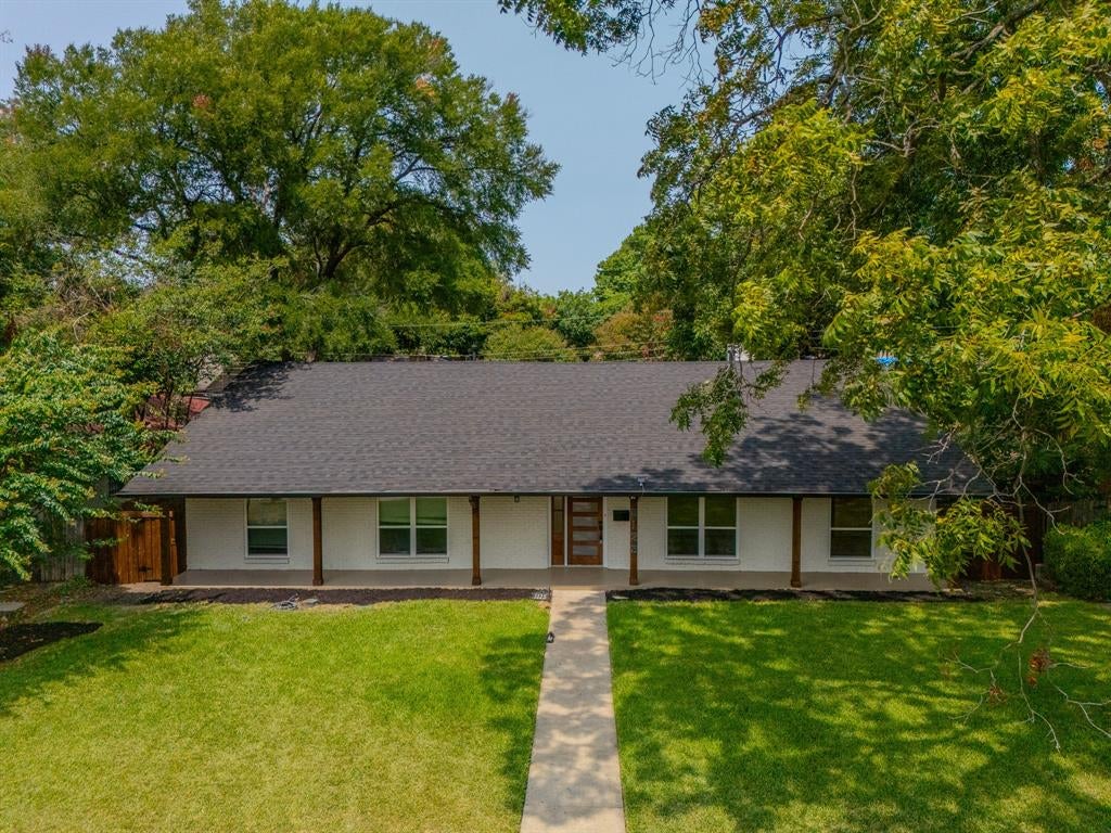5125 Ashbrook Road — photo