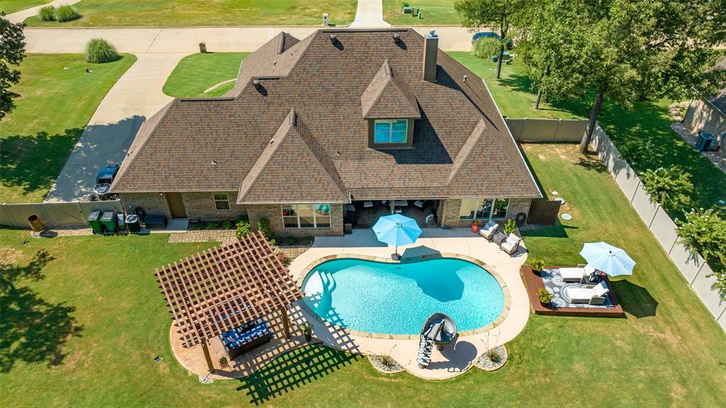 190 Lacebark Lane — photo