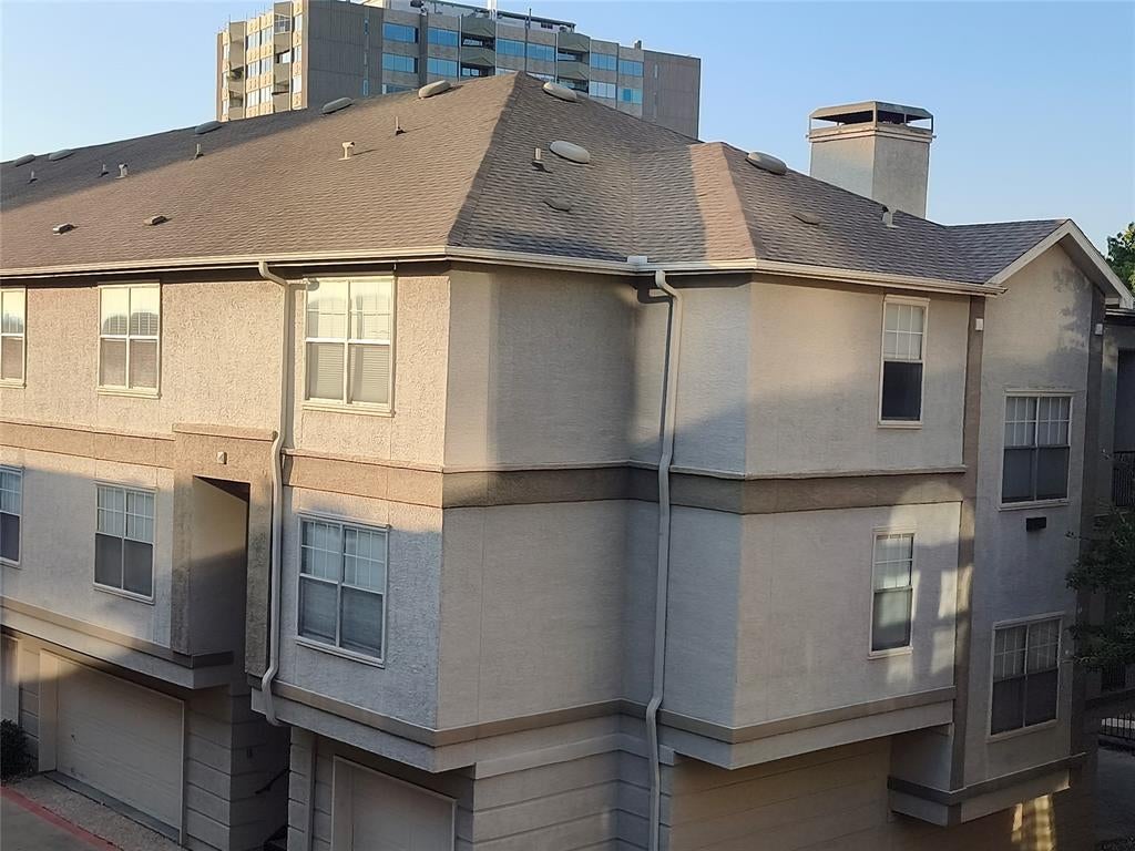 2201 Wolf Street 2205 — photo