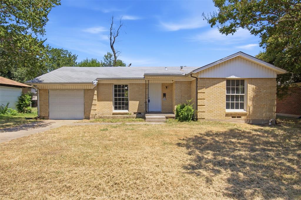 1219 Daisy Lane — photo