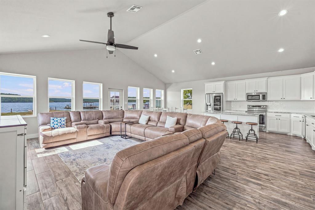 17995 Pr 3004 — photo