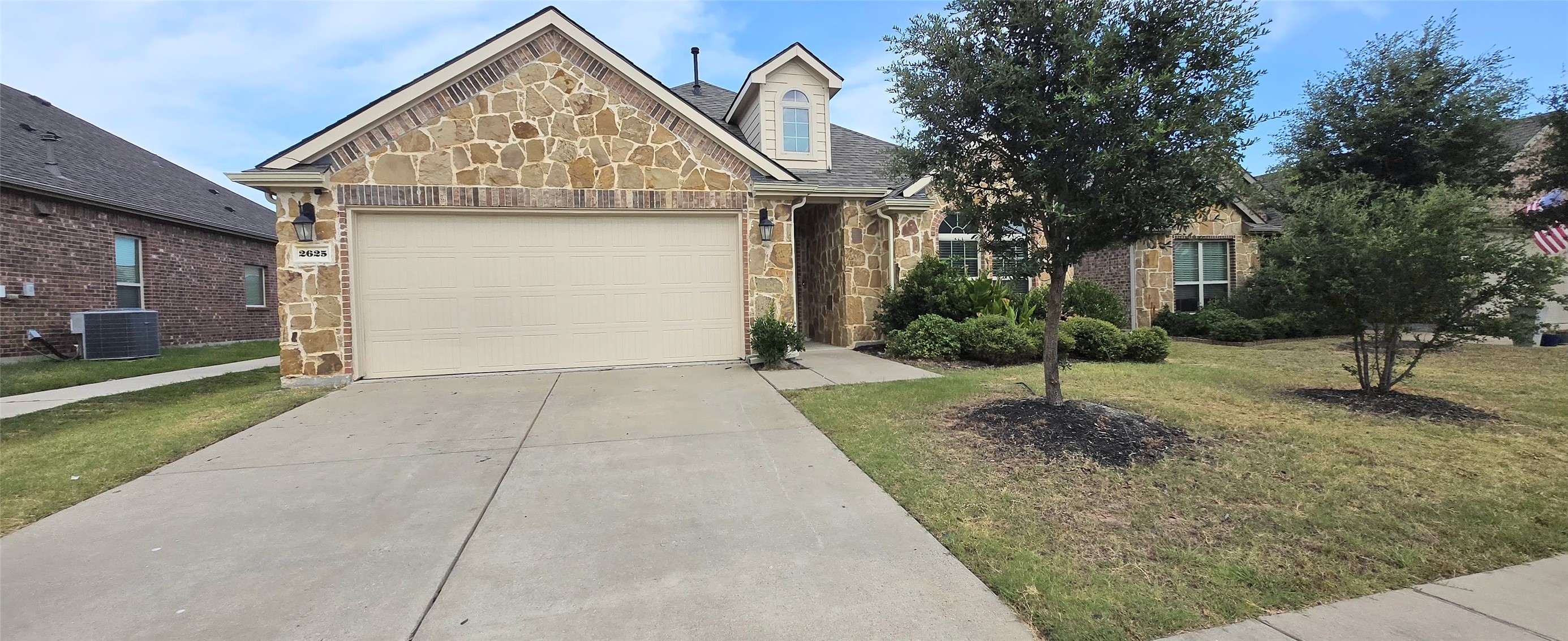 2625 Hillrich Drive — photo