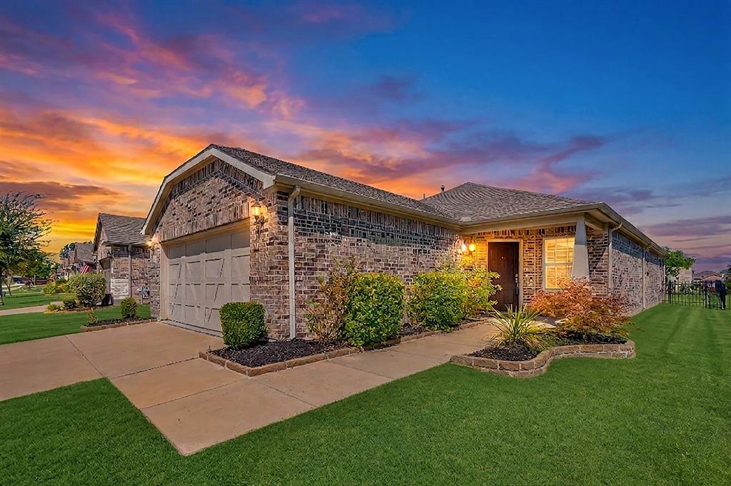 913 Rough Hollow Drive — photo