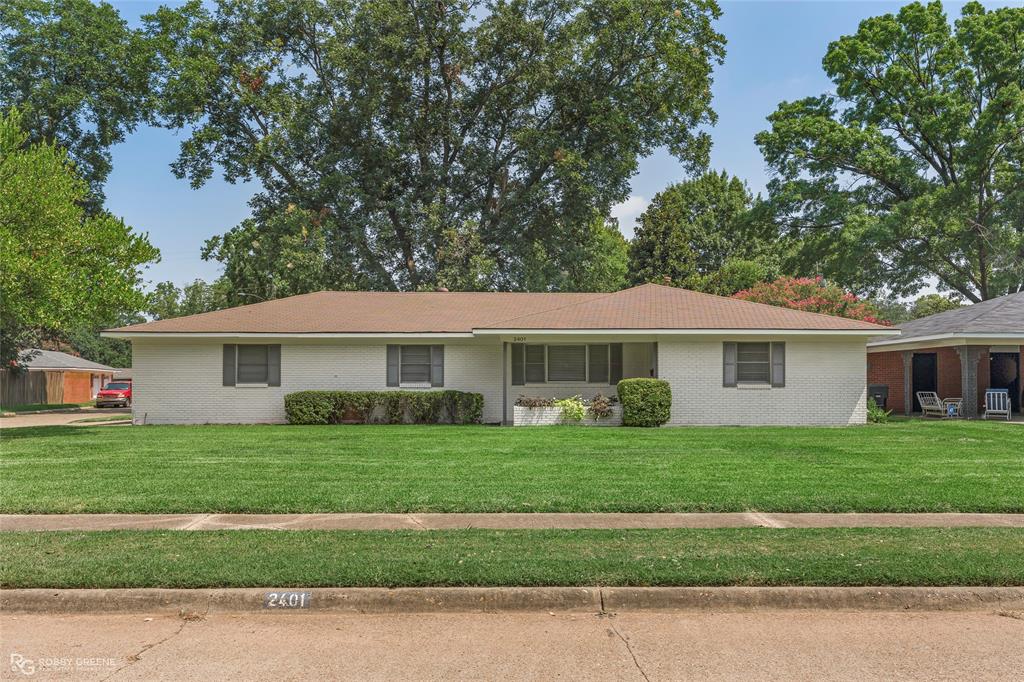 2401 Waverly Drive — photo