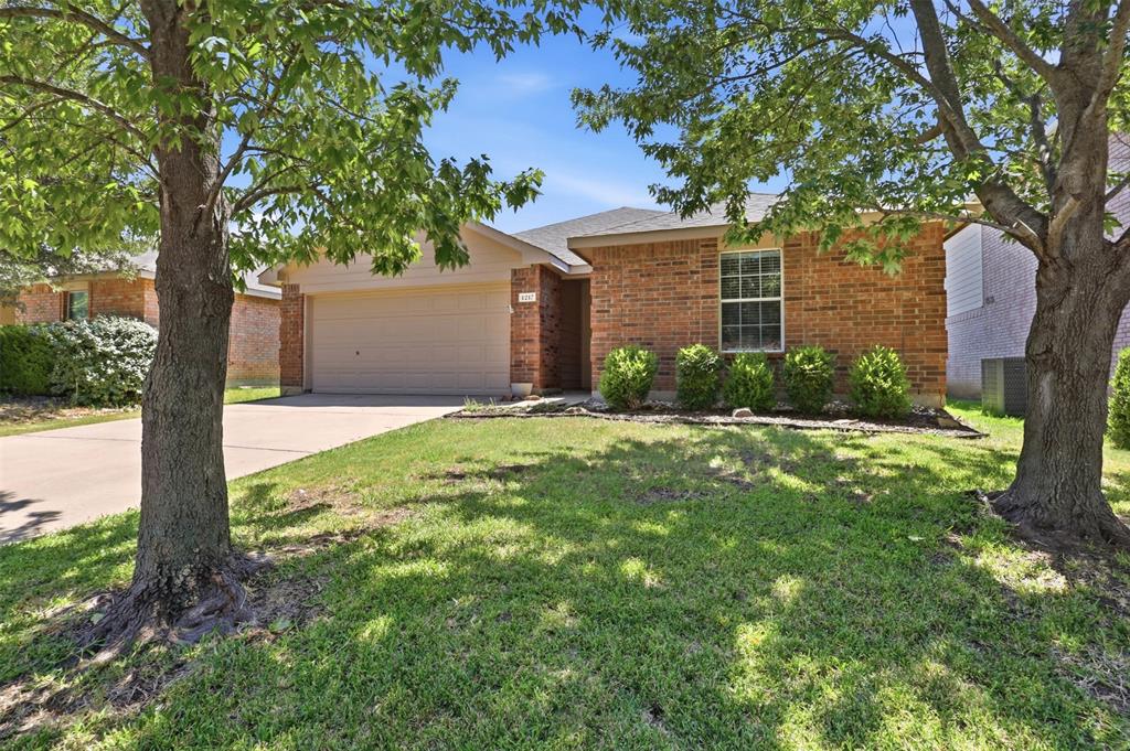 1217 Bellevue Drive — photo