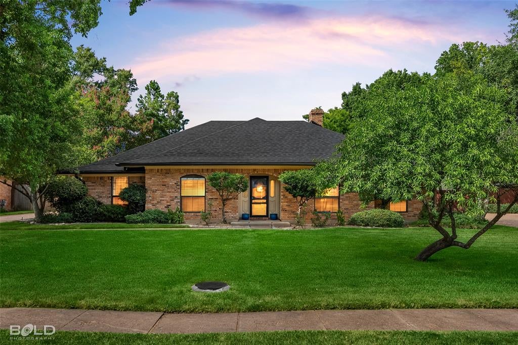 128 Southwood Drive — photo