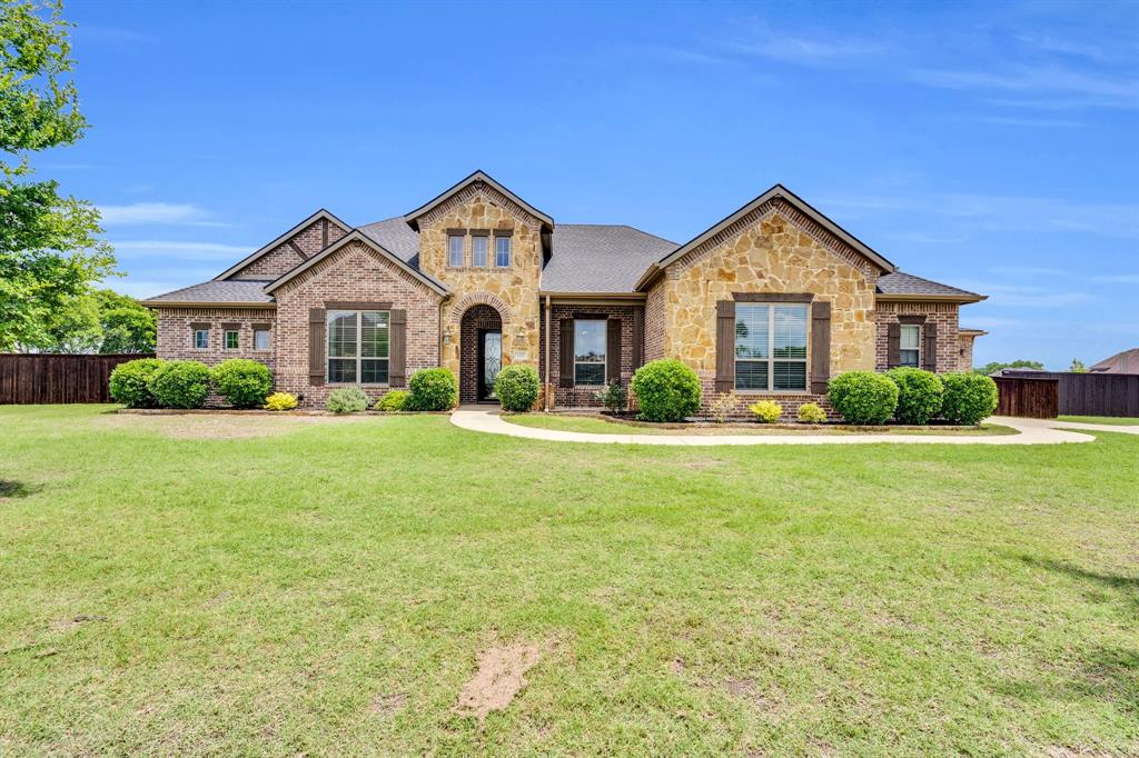 102 Willowbrook Drive — photo