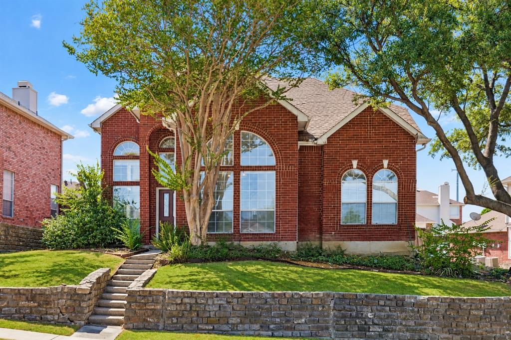 1604 Bennington Drive — photo