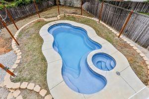 3910 Kingsferry Court — photo