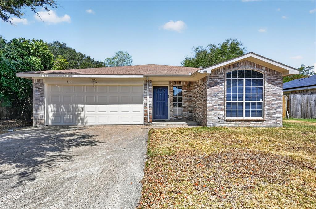812 Valdez Drive — photo
