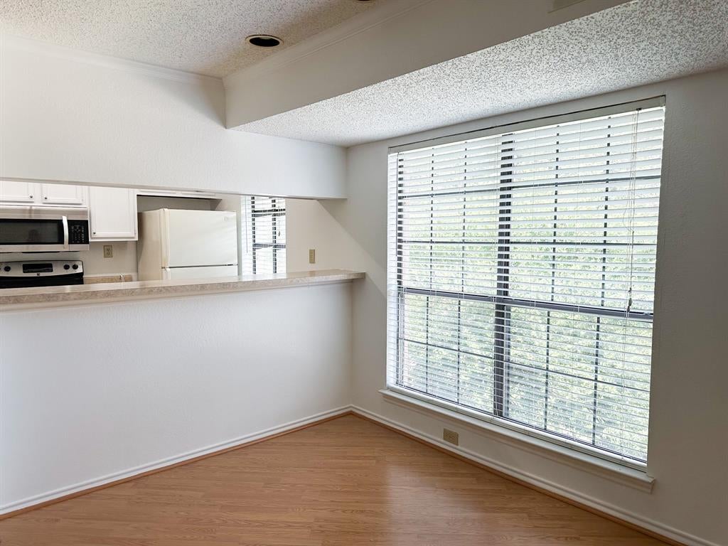16301 Ledgemont Lane 273B — photo