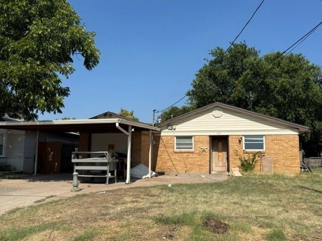 3121 Olive Place — photo