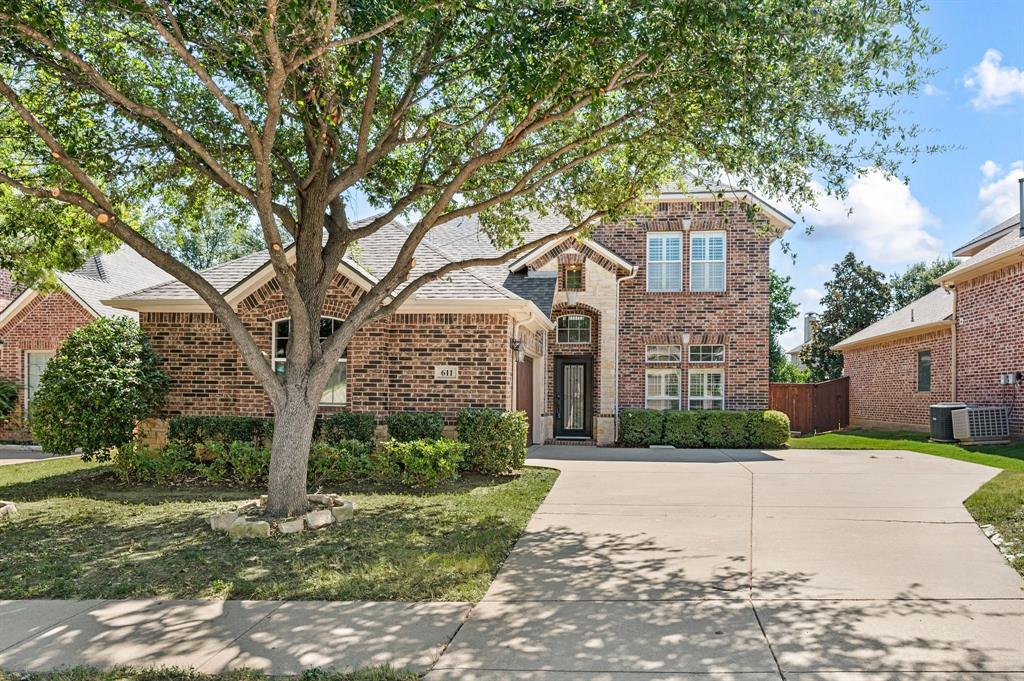 611 Goliad Drive — photo