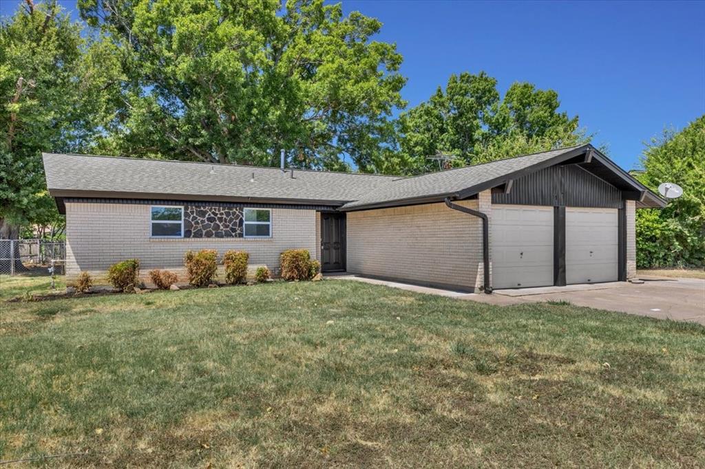 5205 Cloyce Court — photo