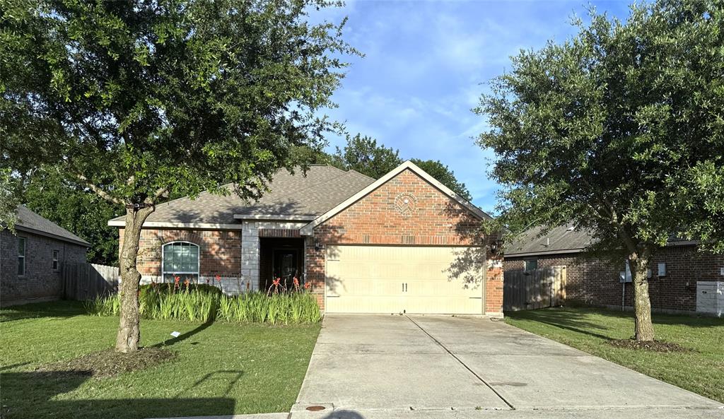 1825 Mesquite Lane — photo