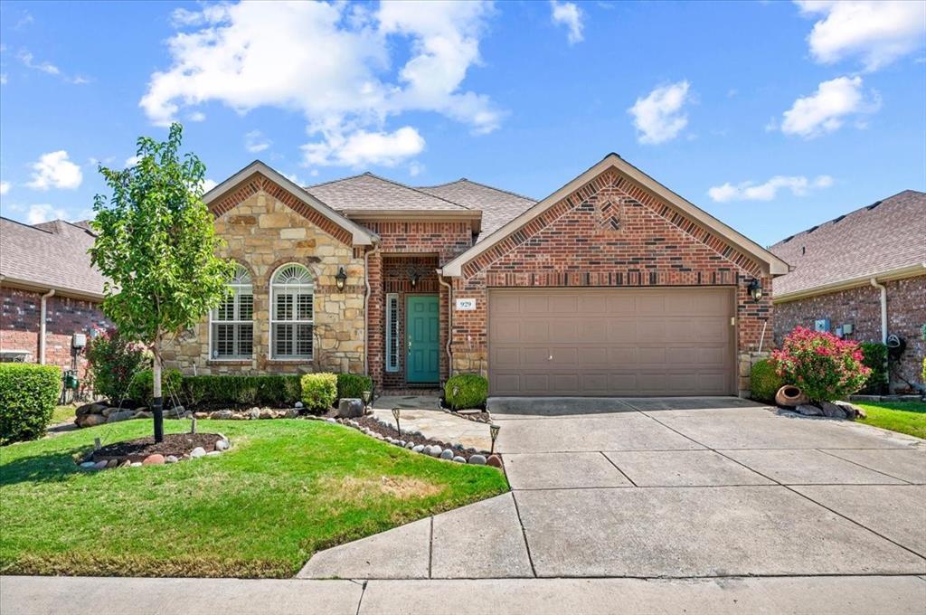 929 Oakland Hills Drive — photo