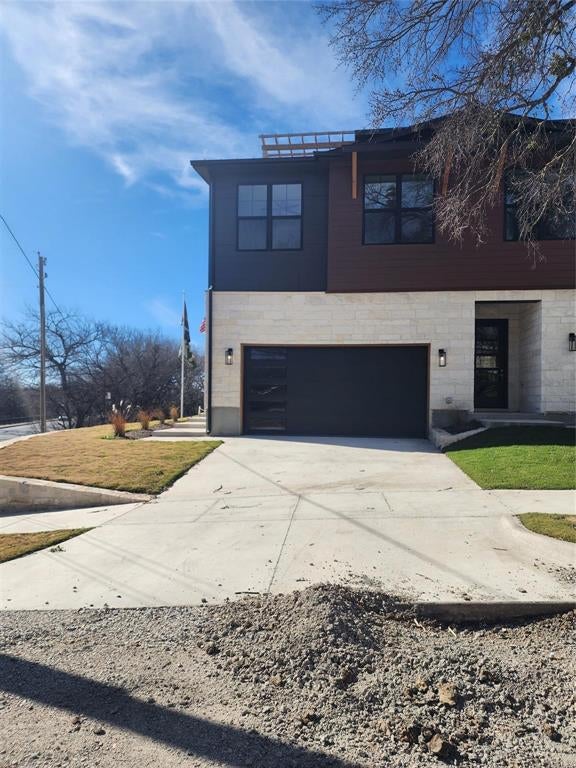 110 Clark Lane 110 — photo