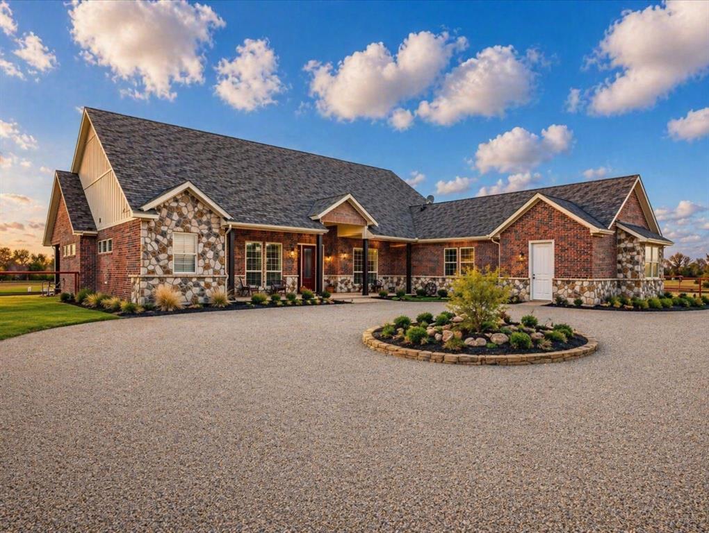 8636 Morgan Road — photo