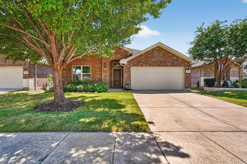 11820 Champion Creek Drive — photo