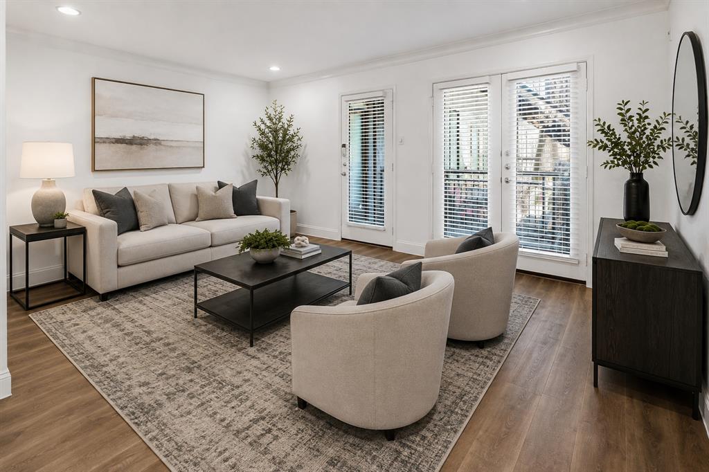 10207 Regal Oaks Drive 109 — photo