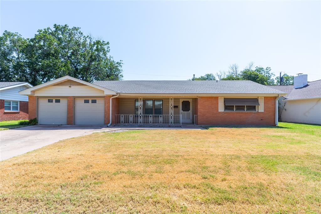 2157 Ivanhoe Lane — photo