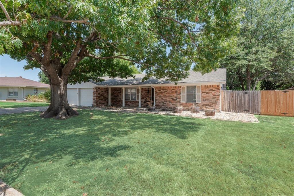 2228 Picadilly Lane — photo