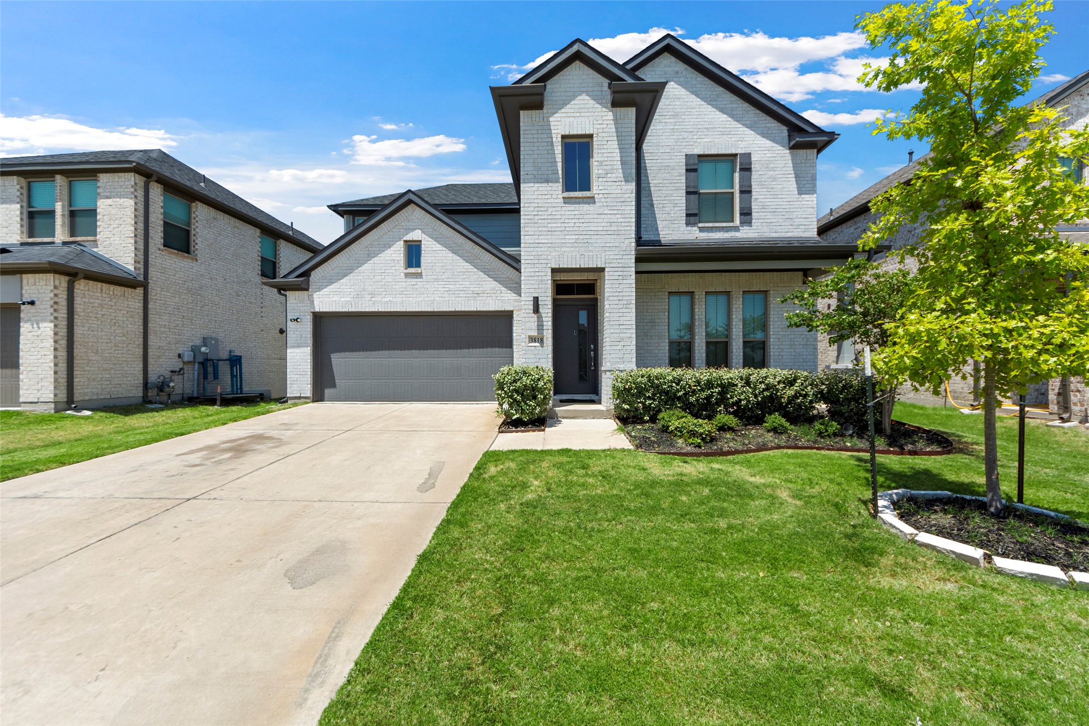 3818 Livingston Drive — photo