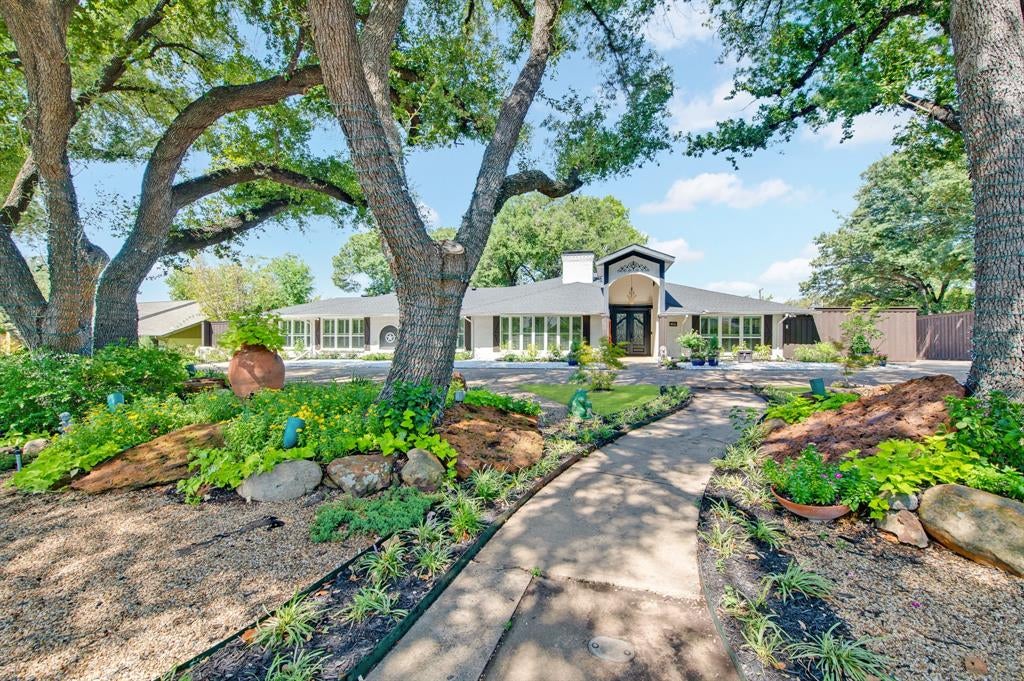 14087 Brookridge Drive — photo