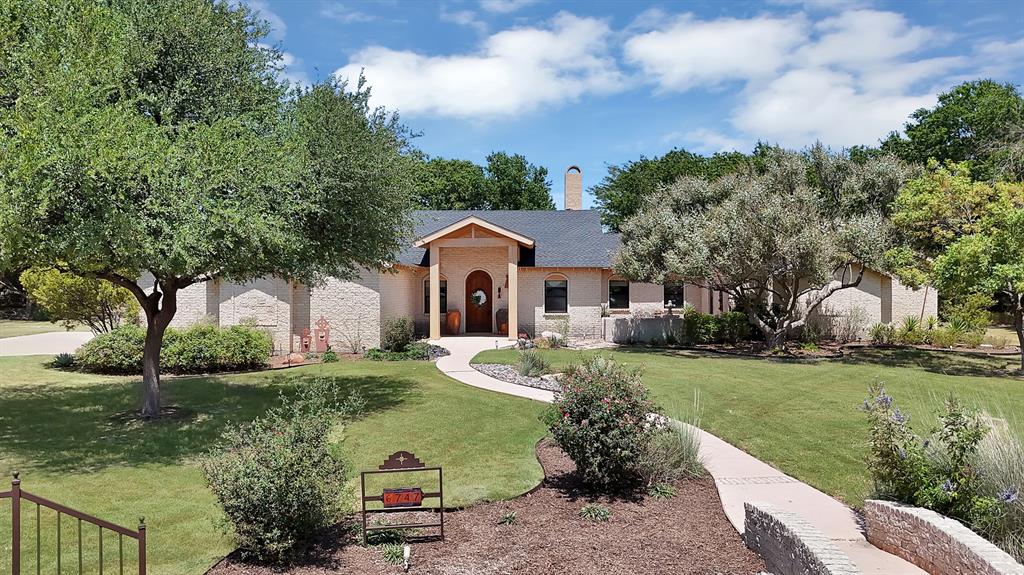 6747 Oak Hill Lane — photo
