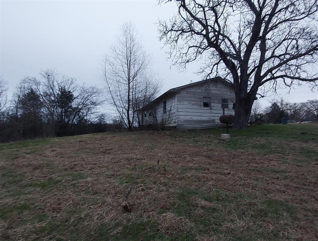 973 CR 1695 — photo