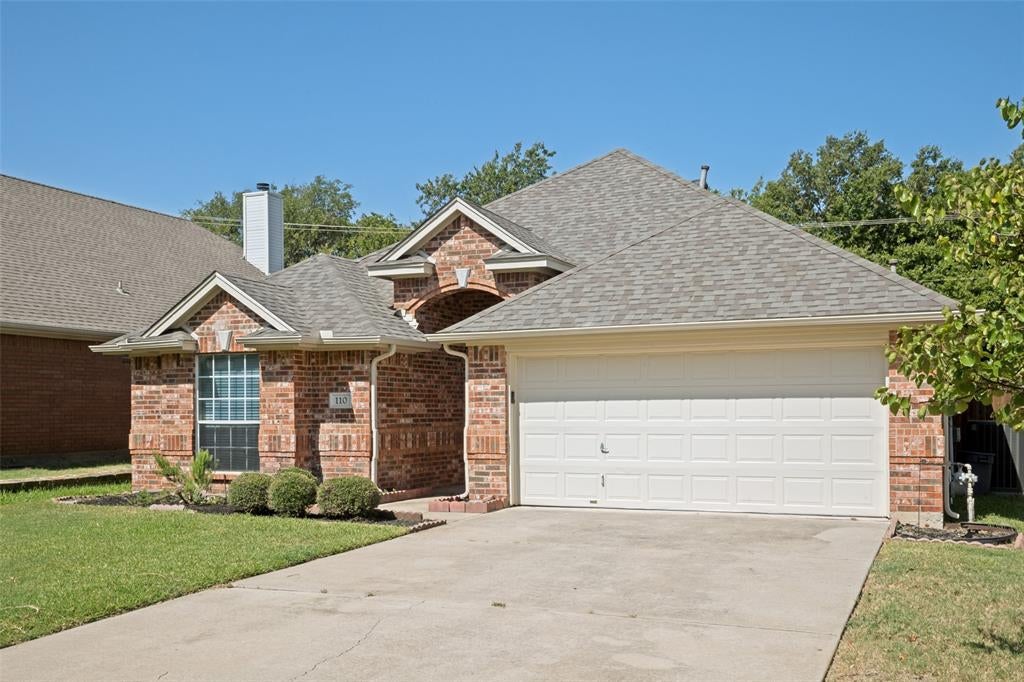 110 Blue Bonnet Circle — photo
