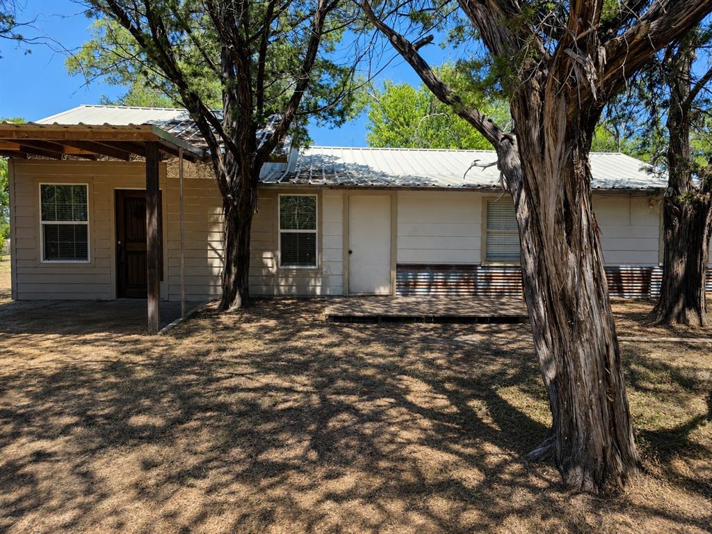 135 Giant Cedar Drive — photo
