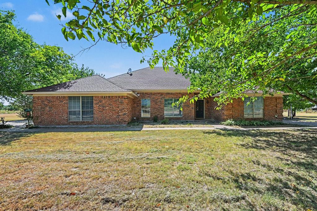 275 Salesville Road — photo