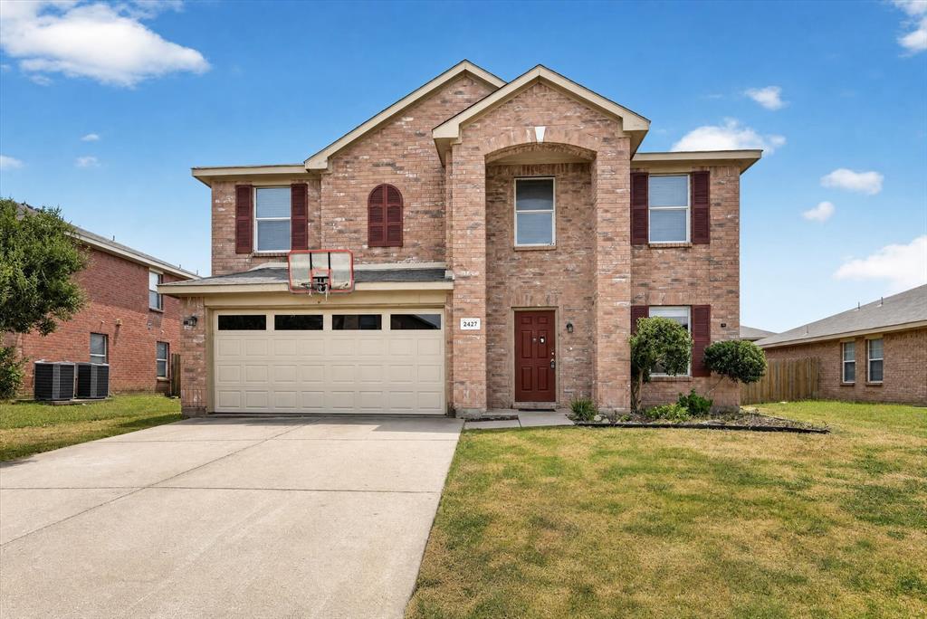 2427 Arroyo Springs Drive — photo