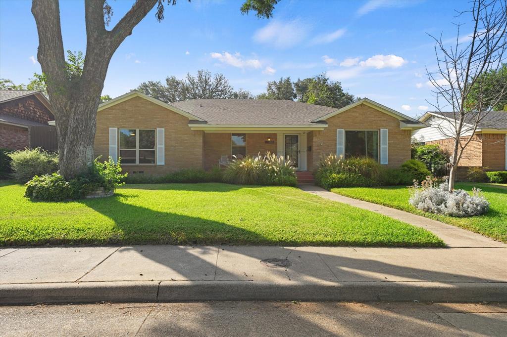 6138 N Jim Miller Road — photo