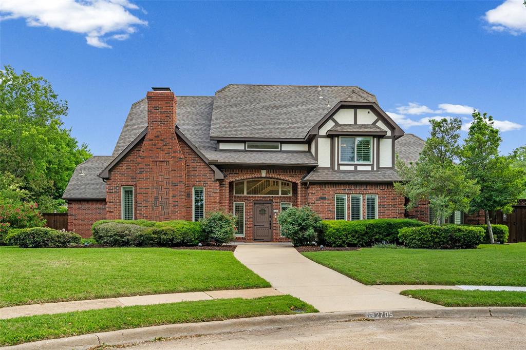 2705 Ithaca Court — photo