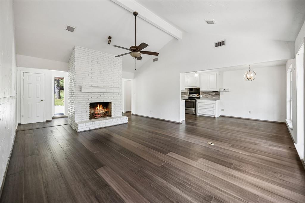 4406 Rain Forest Drive — photo