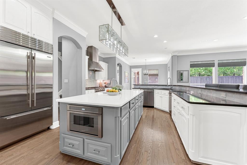 2704 Mendocino Circle — photo