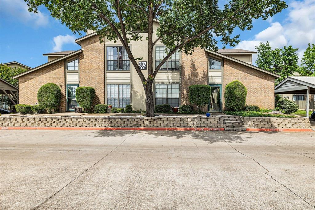 332 W Harwood Road B — photo