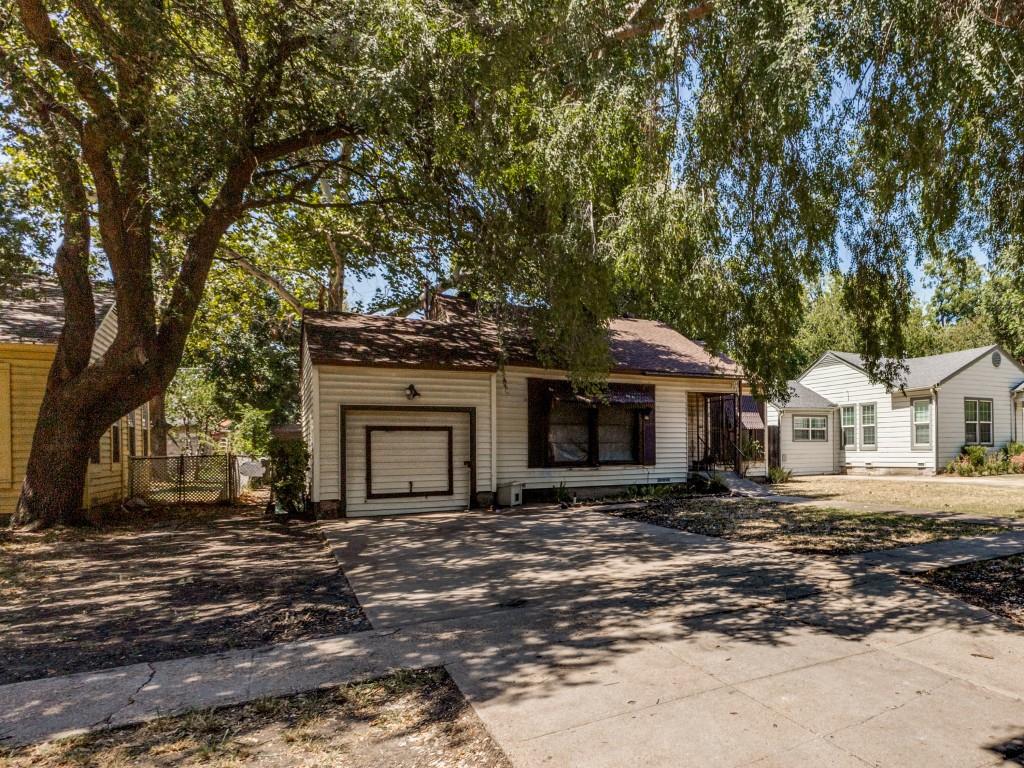 3143 Hedgerow Drive — photo