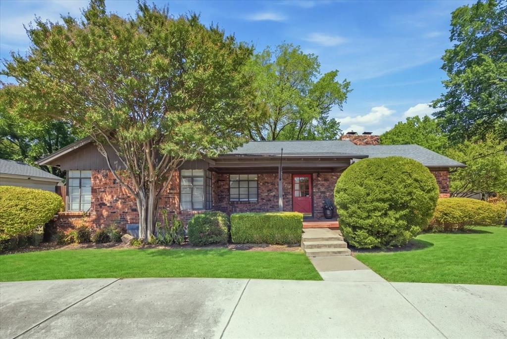 3808 Trail Lake Drive — photo