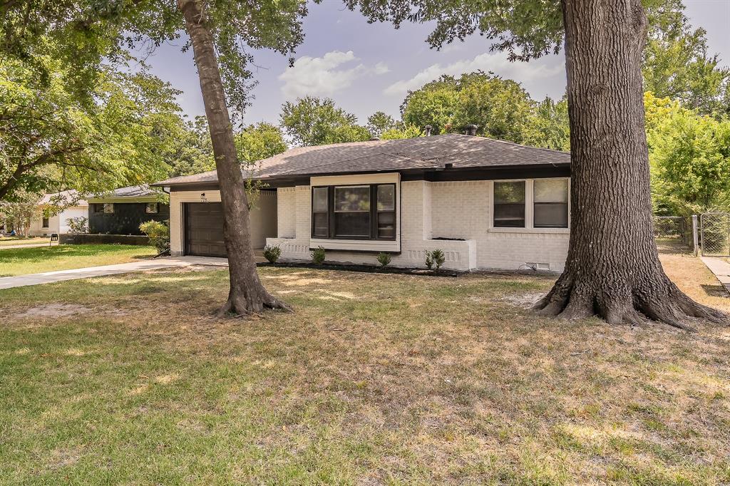 728 Judy Lane — photo