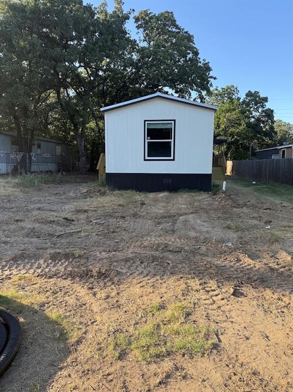 1529 Gale Drive — photo