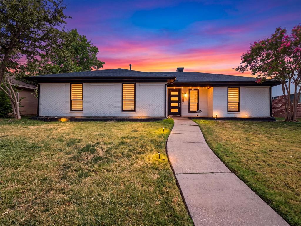 2216 Stonebrook Drive — photo