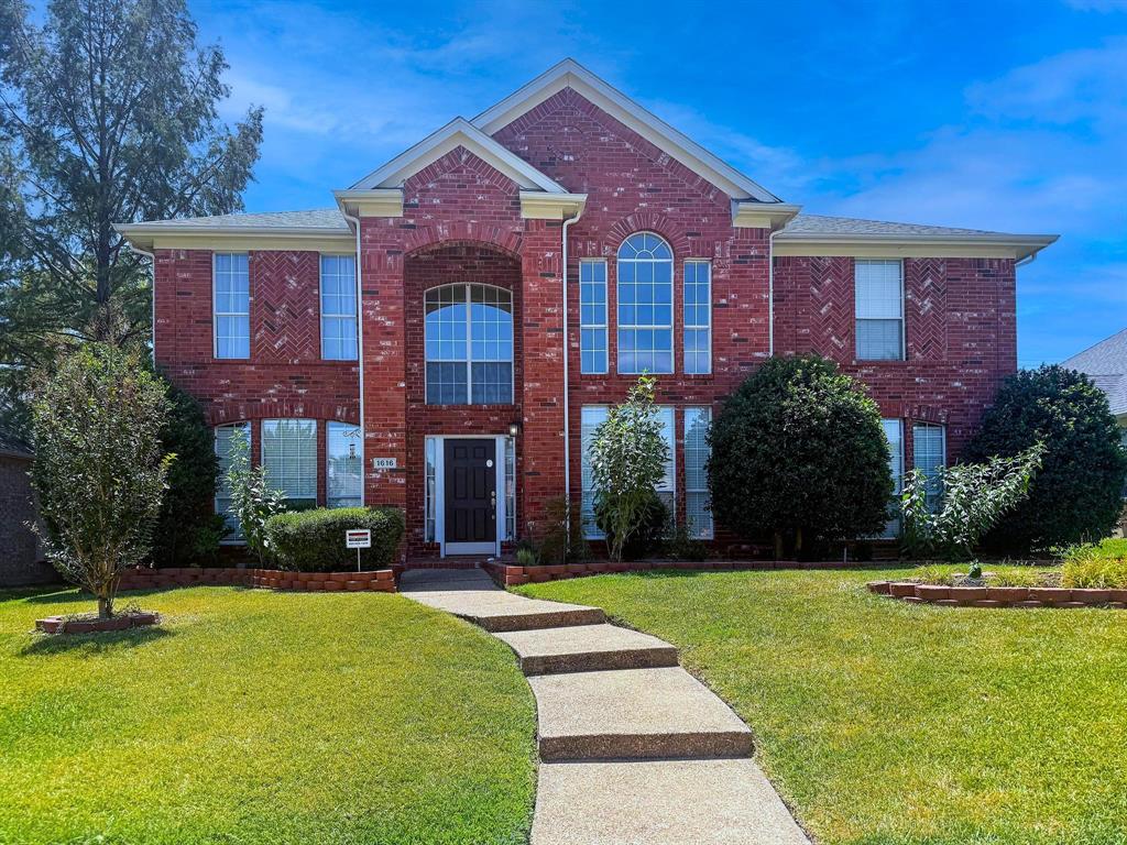 1616 Endicott Drive — photo
