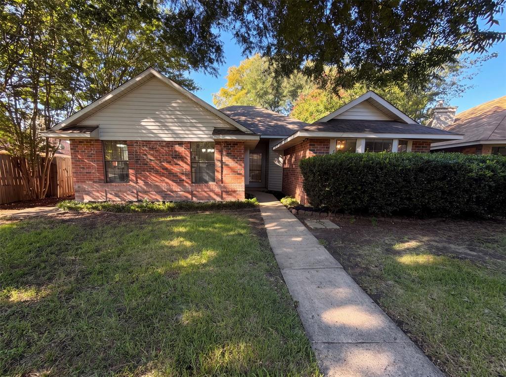 1503 Curtis Lane — photo