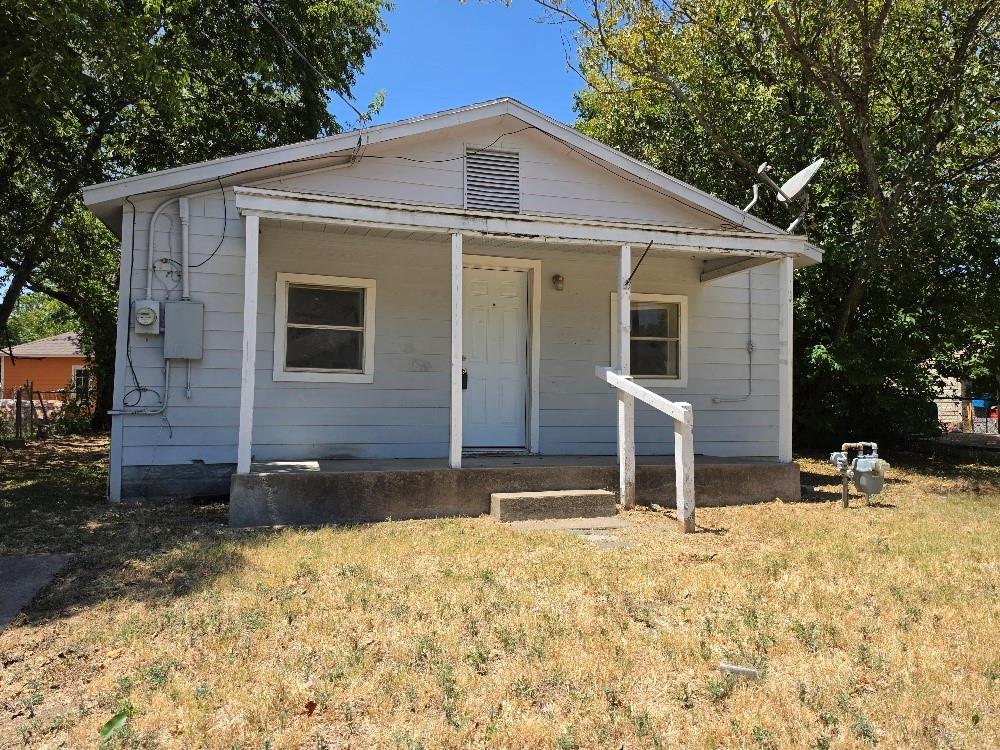 311 Elmo Street — photo