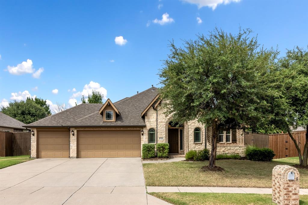 1521 Brush Creek Road — photo