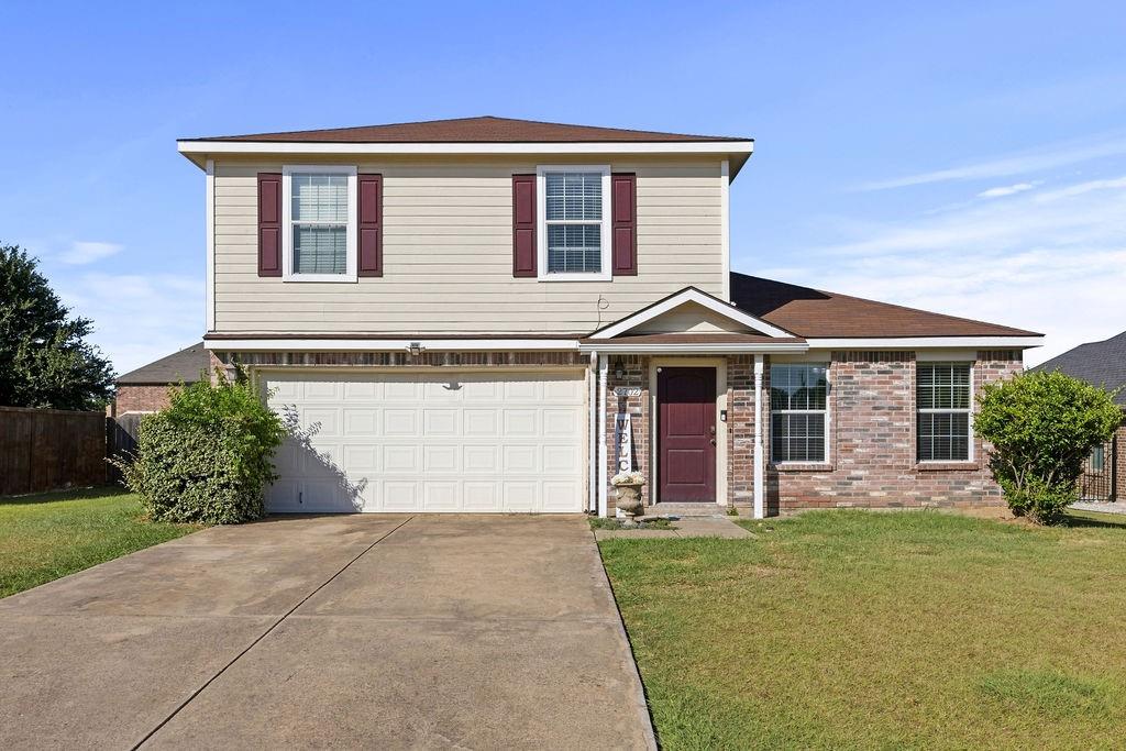 2702 Maci Court — photo